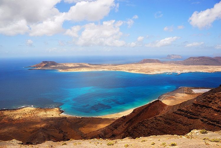 7 Reasons You Must Go To Lanzarote