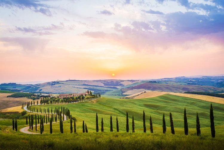 9 Reasons You NEED To Visit Tuscany