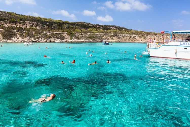 10 Photos To Make You Want To Visit Coral Bay