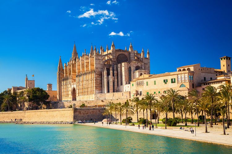 The Top 8 Things To See And Do In Majorca