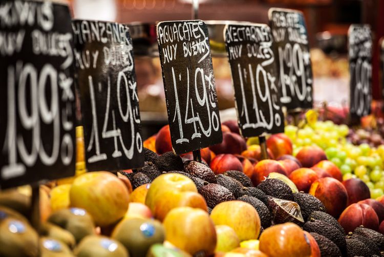 The Top 10 Food and Drink You Must Buy in Barcelona