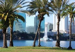 Kissimmee lakefront park