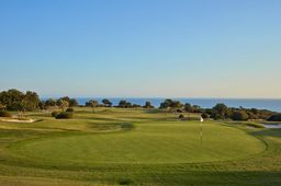 Villas and apartments in Aphrodite Hills