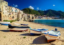 Villas and apartments in Cefalù