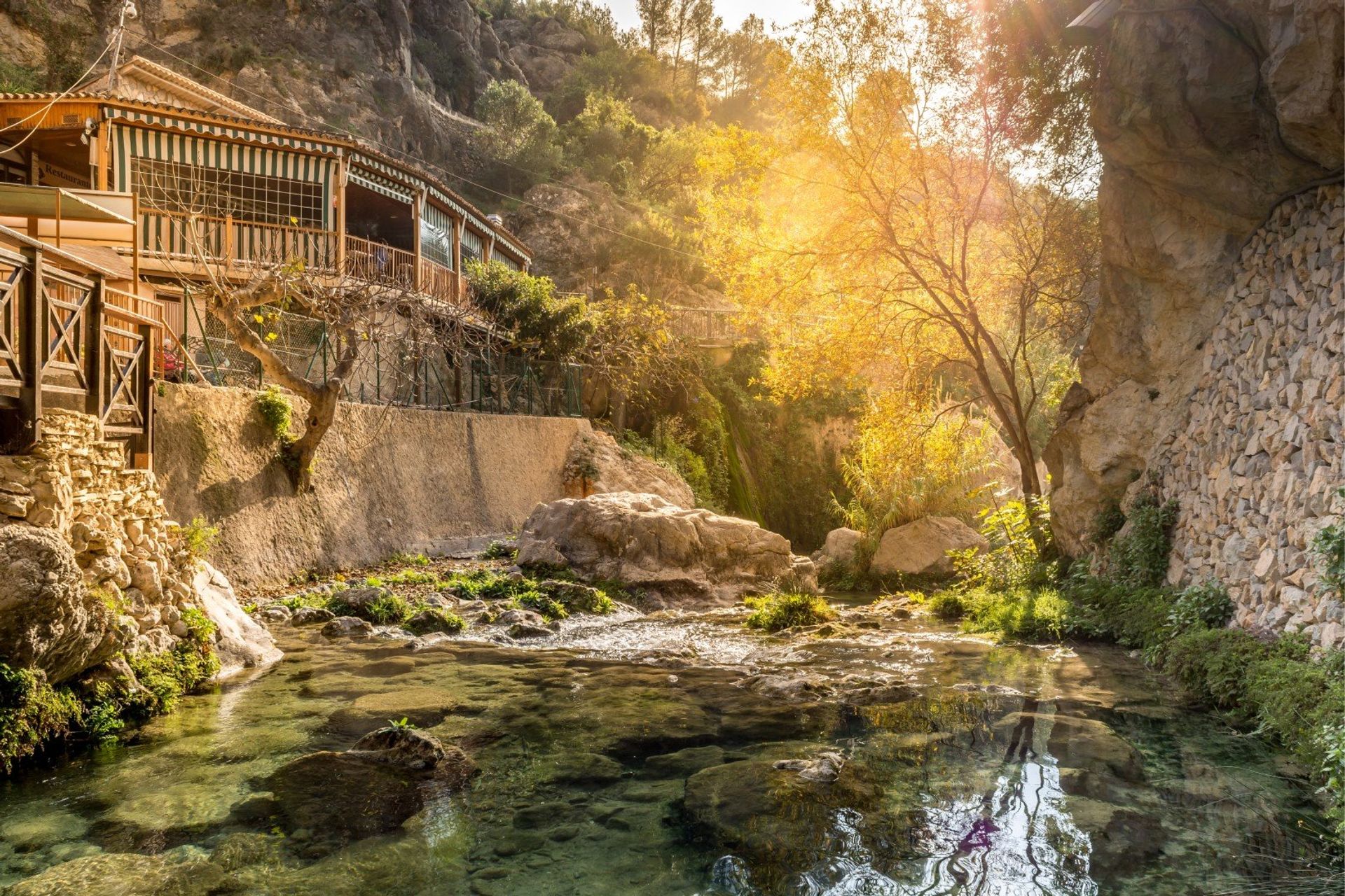 Peace and tranquility at Algar waterfalls, at the centre of Callosa.