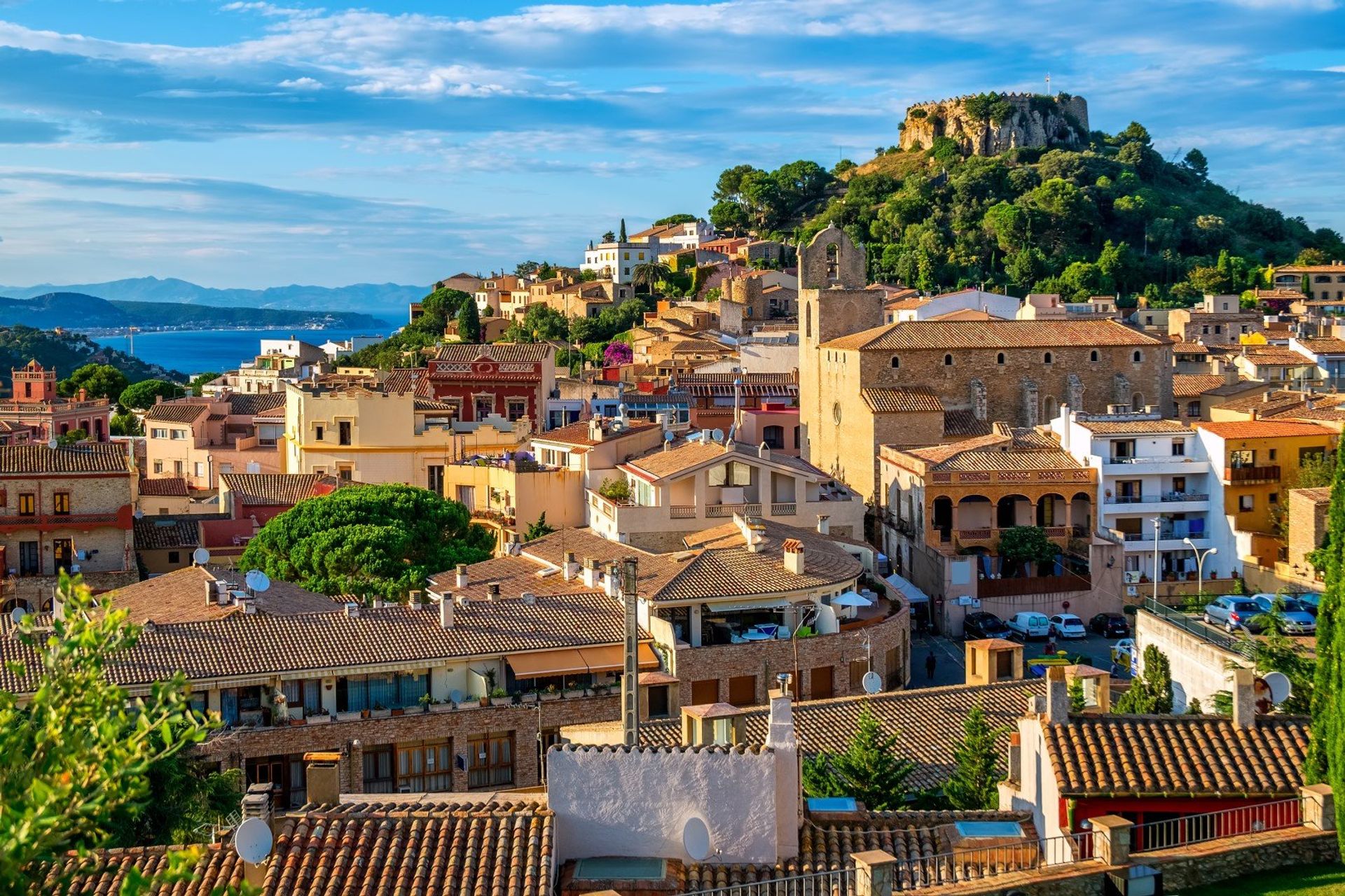 Begur's old town with hilltop Begur Castle in the background
