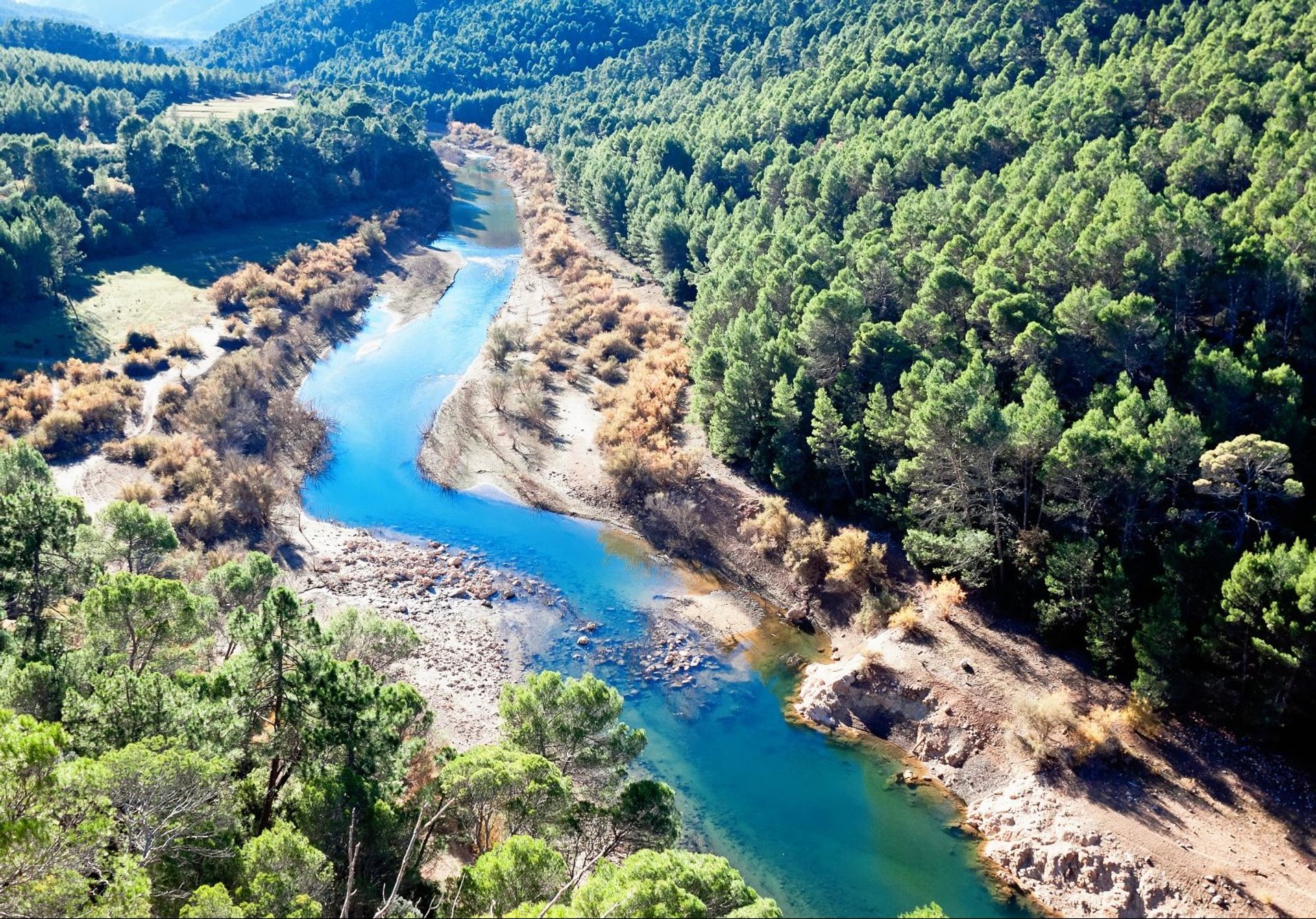 The Guadiana River winds its way through the magnificent landscape, all the way through Spain and Portugal