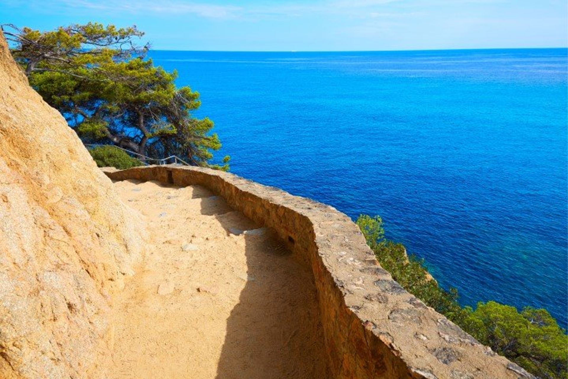The Cami Ronda coastal path stretches all the way from Blanes to Portbou, linking the coves of Canyelles and Morisca