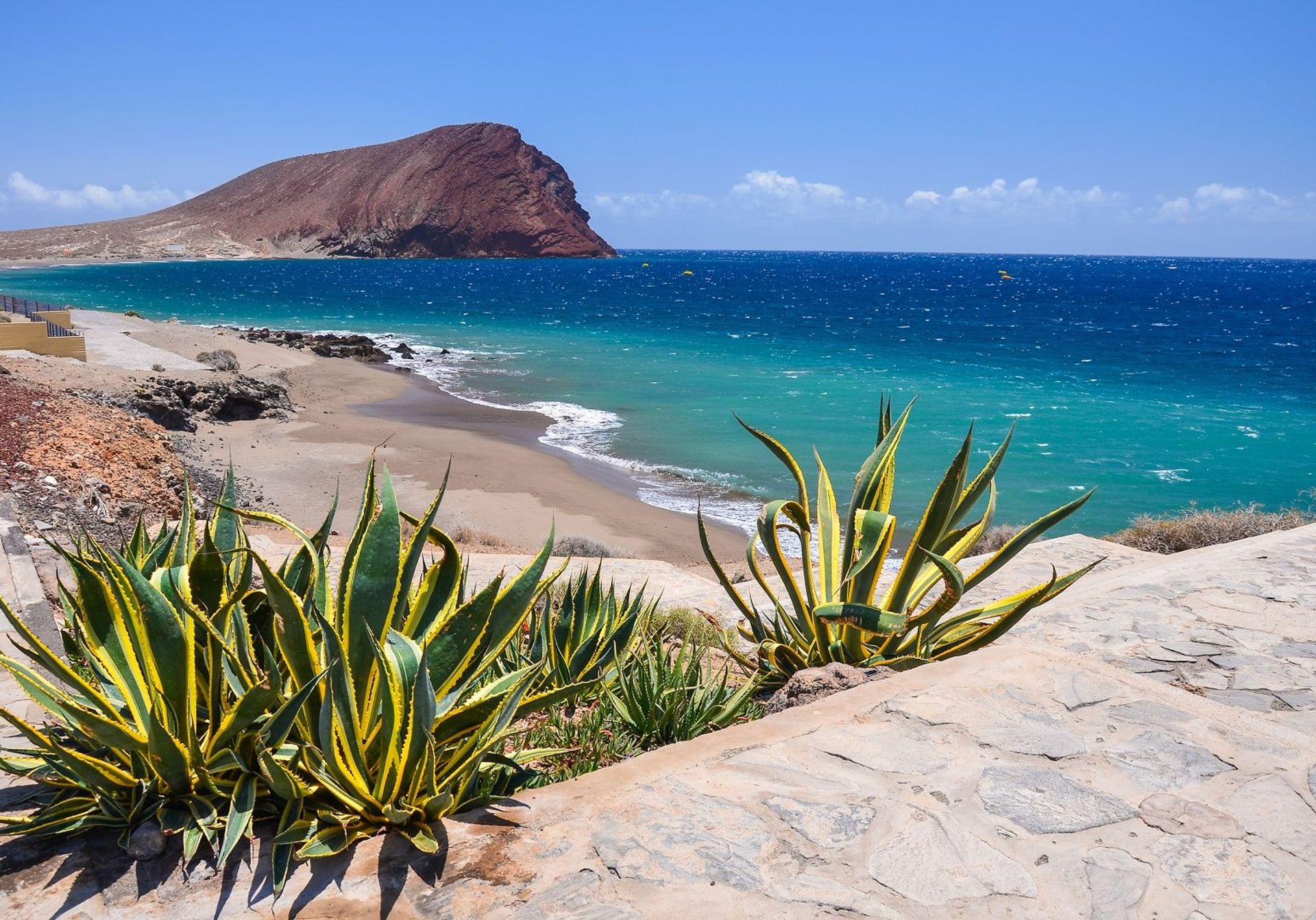 La Tejita beach lies in neighbouring Granadilla de Abona, a half hour's drive south-east