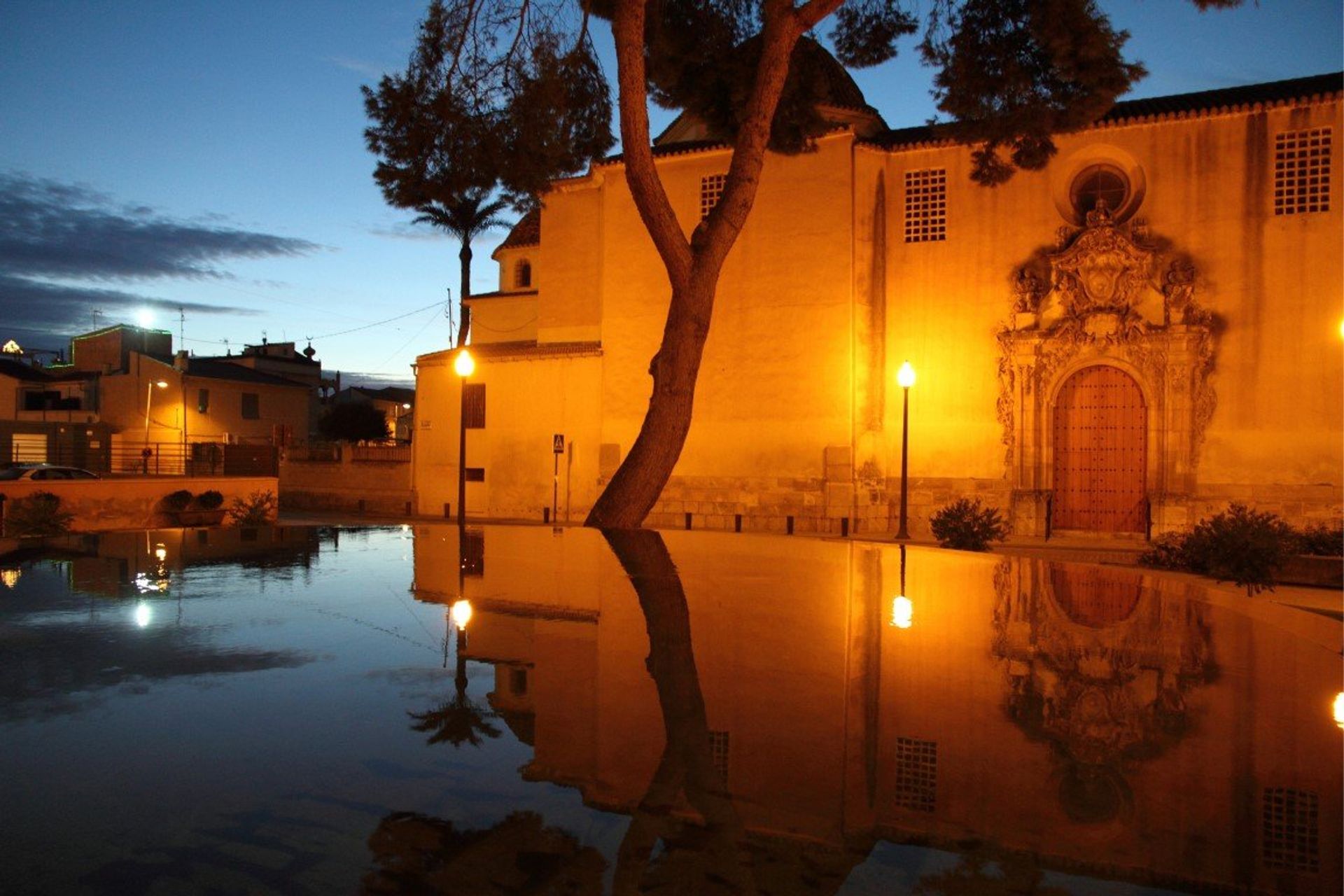 Discover a historic city rich in museums and religious structures