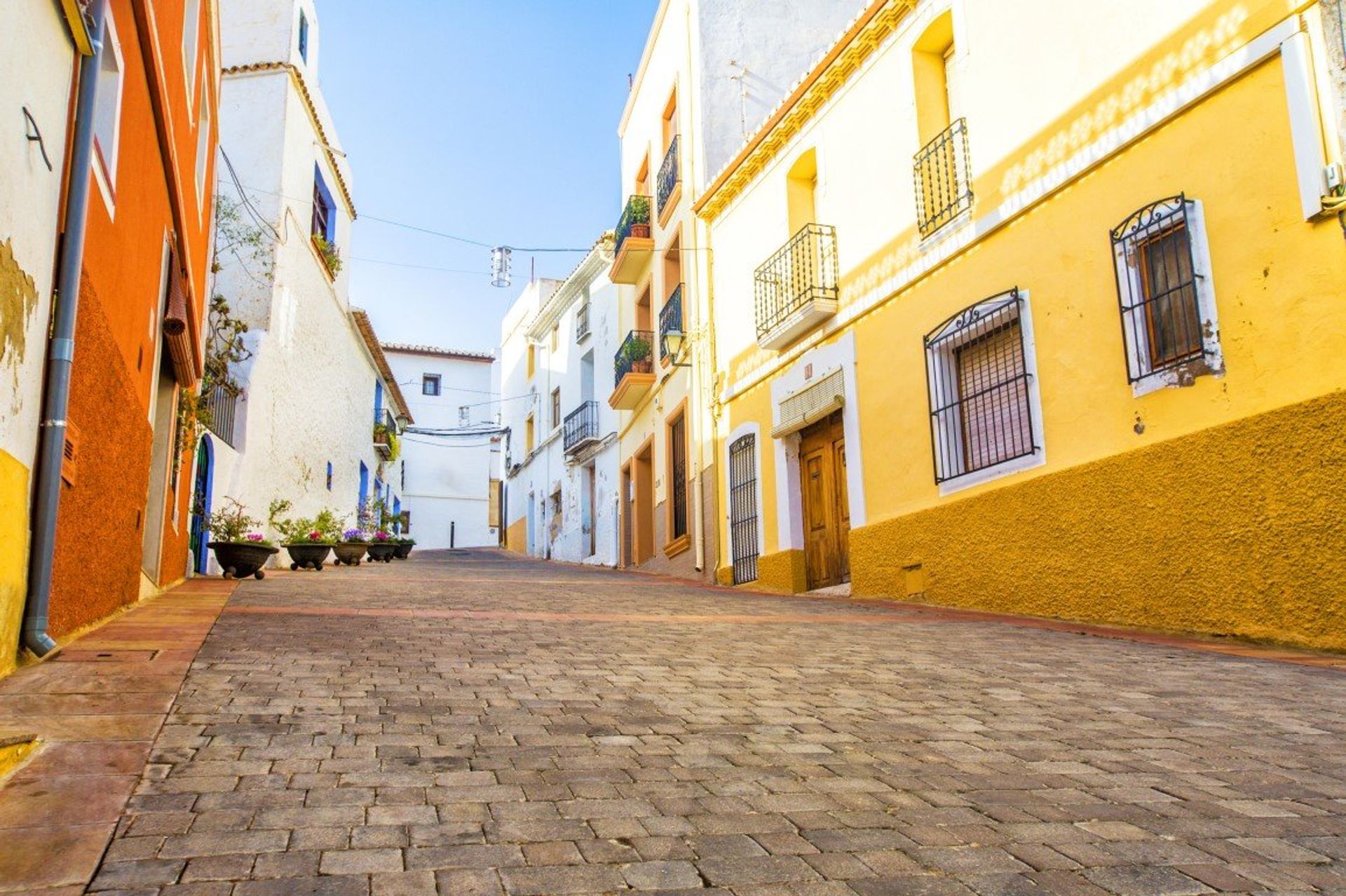 Discover the charms of the old town in the centre of Calpe 