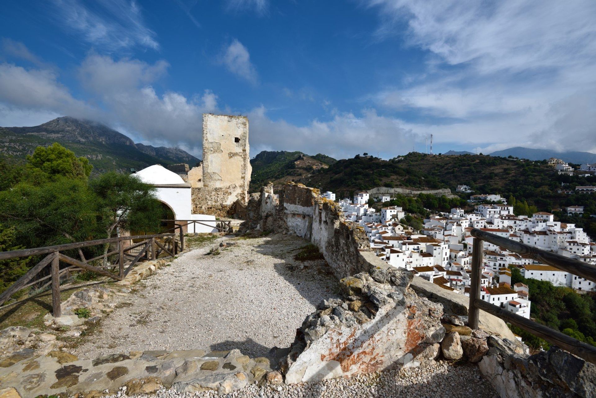 Take a visit to the Arab Fortress of Cesares at the top and discover the rich past of this charming little village