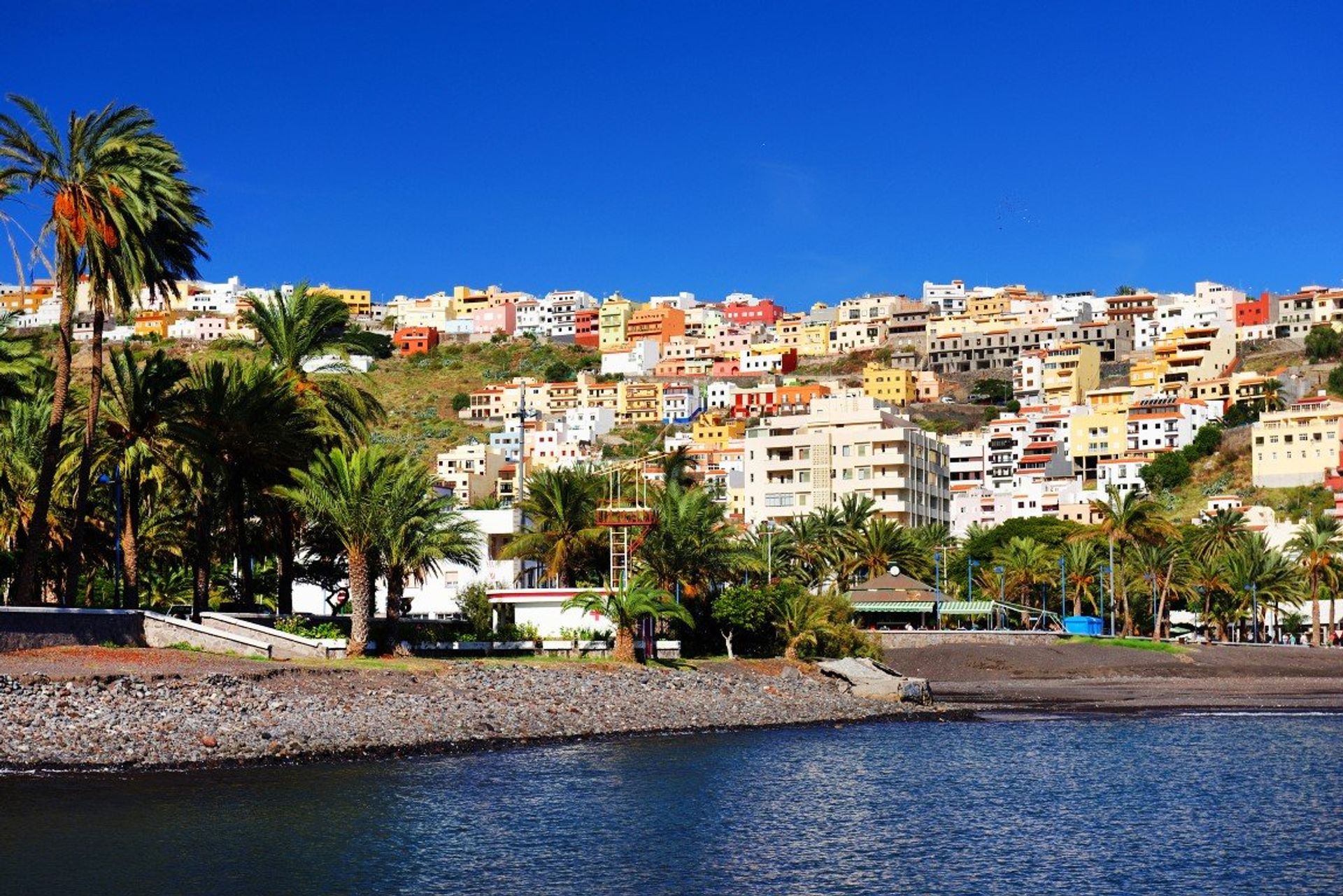 The capital has 2 beautiful beaches; San Sebastian and La Cueva