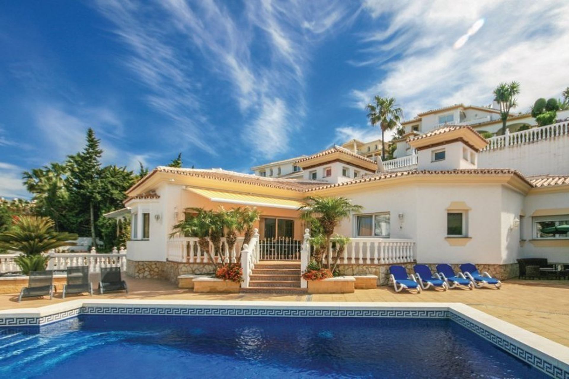 Enjoy your holiday in Riviera del Sol with our luxury villas with private pools