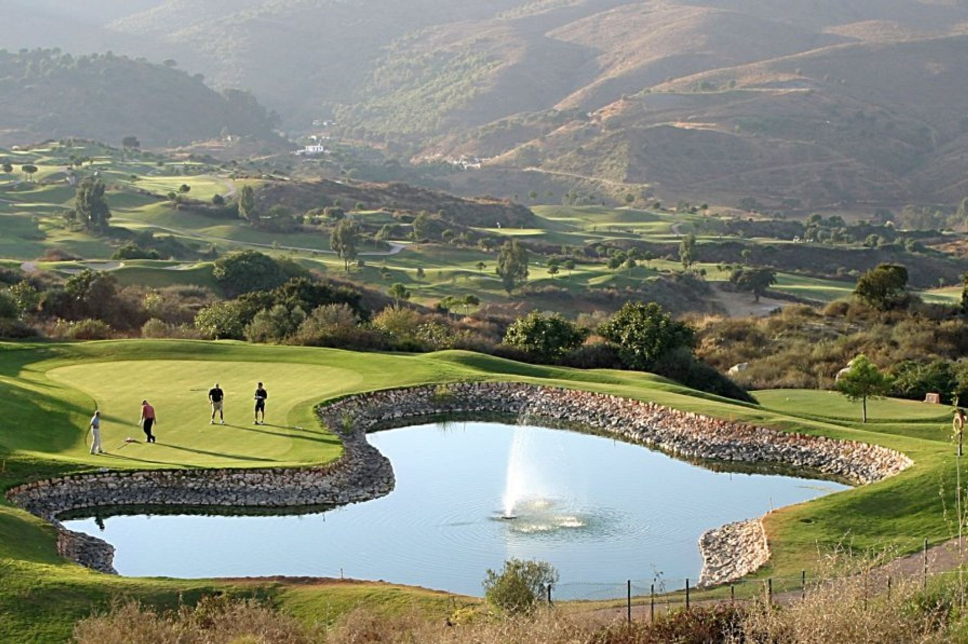 Make the most of Andalucia's most expert golf courses and practice your swing against a backdrop of lush green valleys