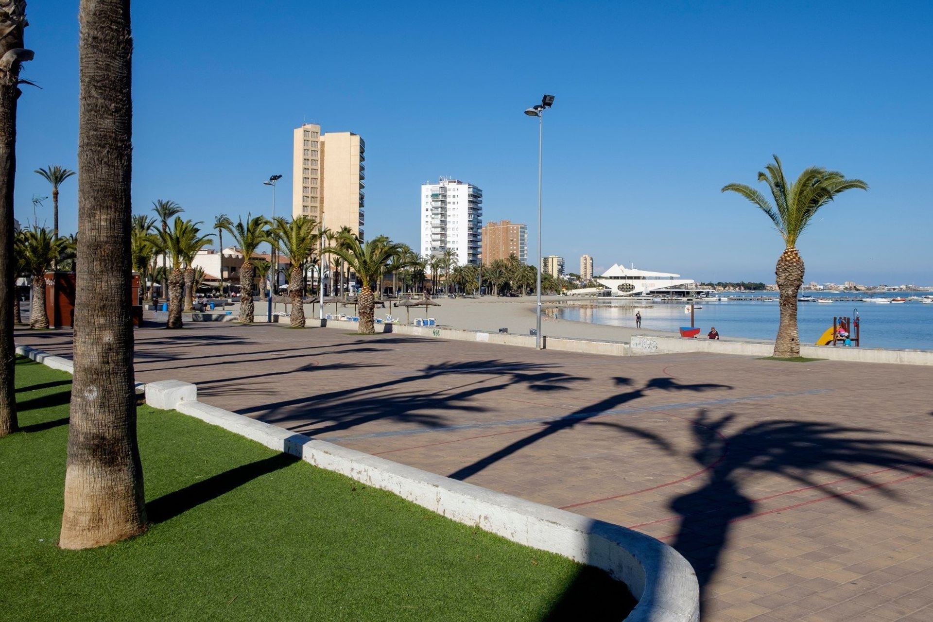Take a stroll down Santiago de la Ribera's seafront promenade in neighbouring San Javier
