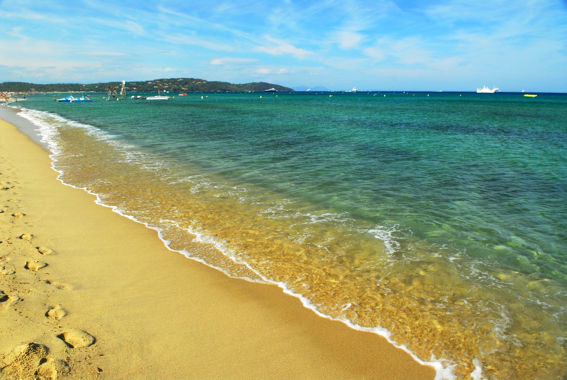 Unwind and bask in the Mediterranean sun on the golden sand beaches of St.Tropez