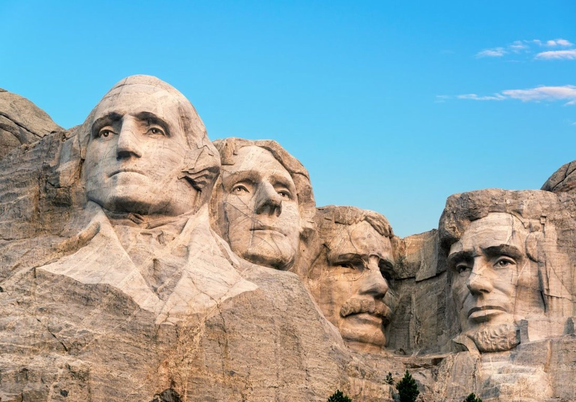 Mount Rushmore National Memorial, South Dakota, paying homage to Washington, Jefferson, Roosevelt and Lincoln