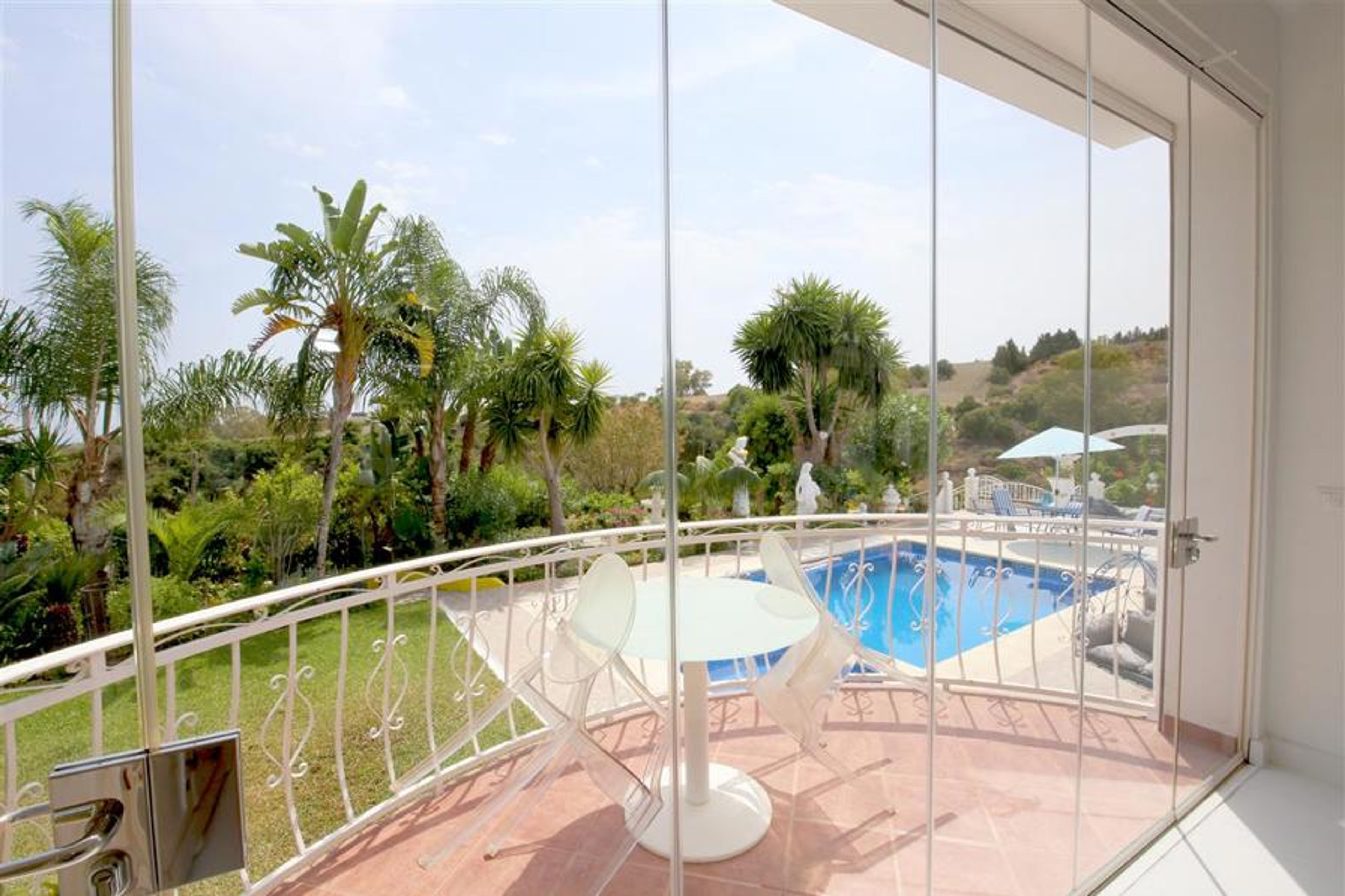 Beautiful views to the gardens and pool from the l