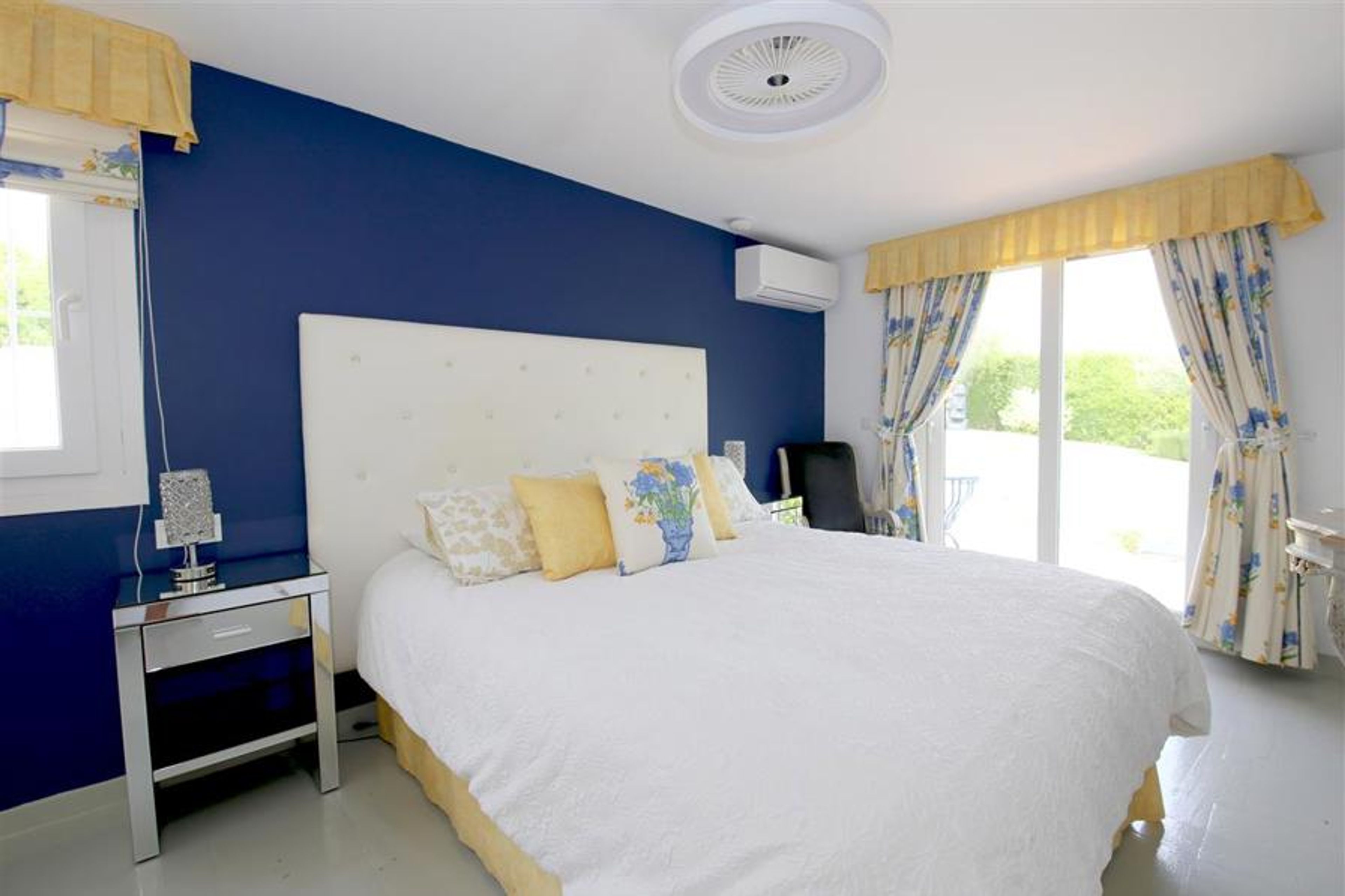 First bedroom with double bedroom, en-suite bathro