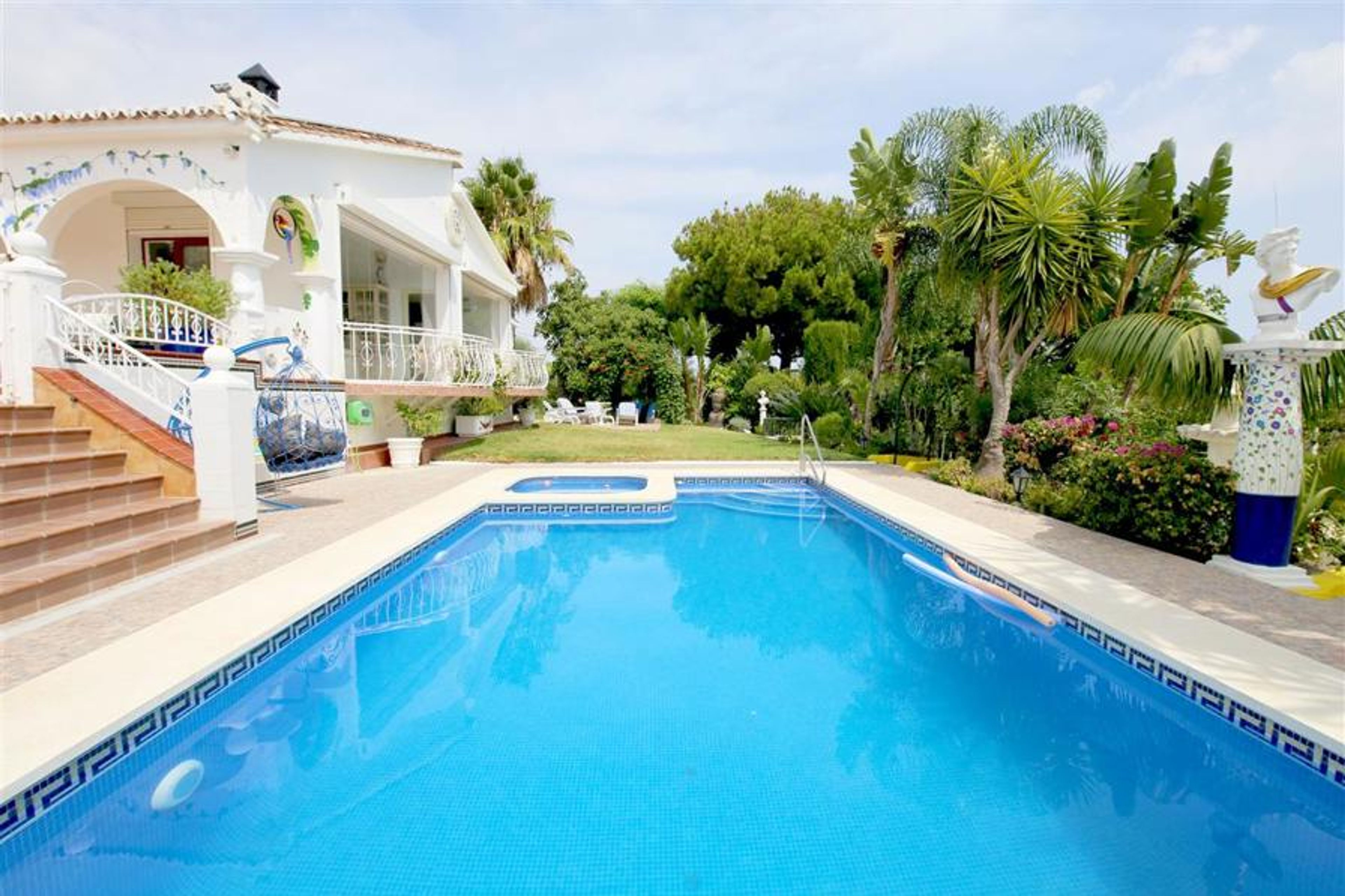 Stunning luxury villa with private pool and garden