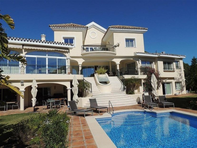 Villa in Marbella, Spain: Stunning villa with panoramic views.