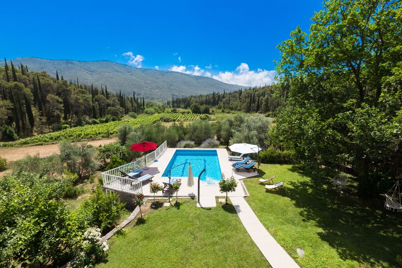 Villa in Zastolje, Croatia