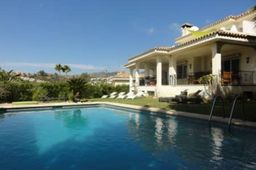 Villa to rent in Marbella, Costa del Sol