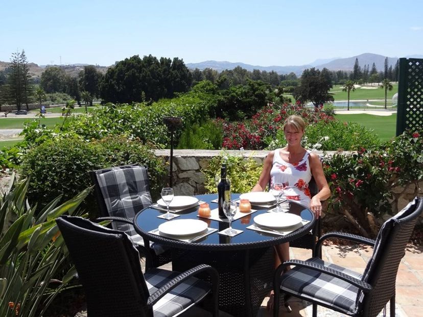 Villa in Mijas Golf, Spain: Dining on the terrace
