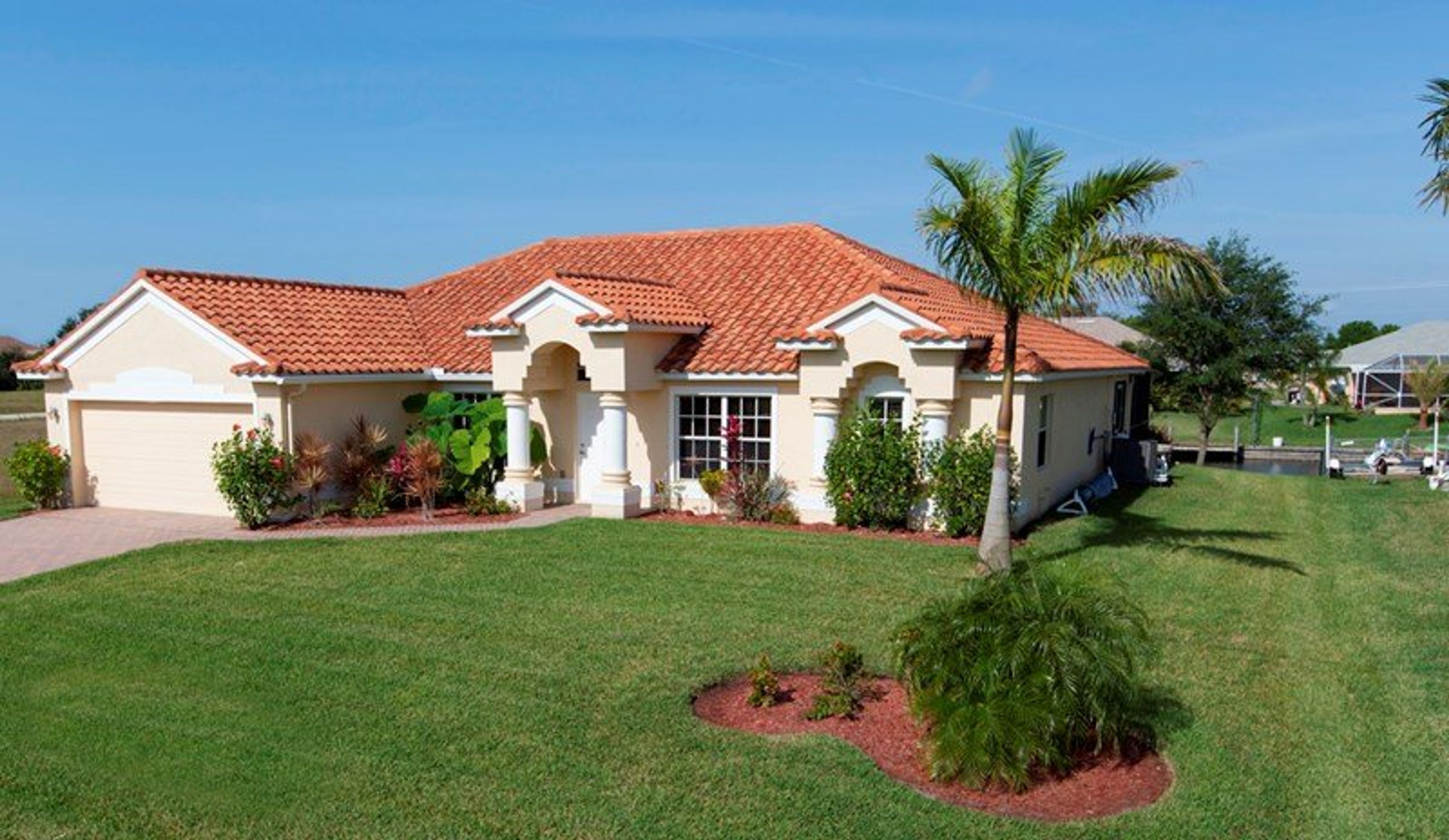 Front of Villa - Gulf of Mexico salt water canal access with heated pool