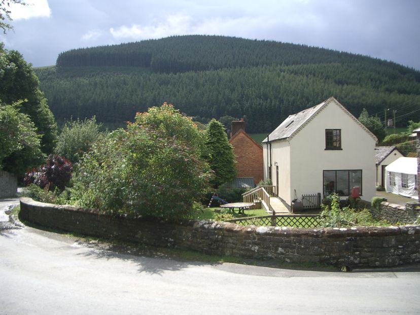 Cottage in Abbey Cwmhir, Wales