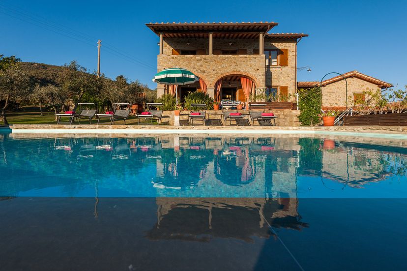 Villa in Castiglion Fiorentino, Italy