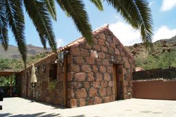 Holiday home rental in Santa Lucía de Tirajana, Gran Canaria,  with shared pool