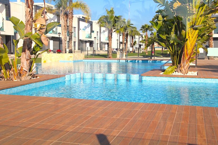 Apartment in El Raso, Spain