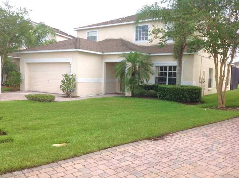 Villa in Cumbrian Lakes, Florida: Front View