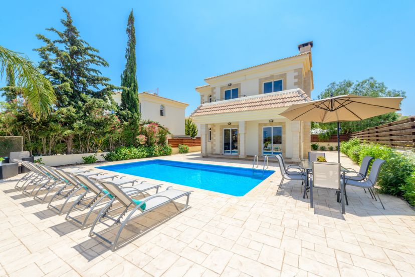 Villa in Paralimni, Cyprus