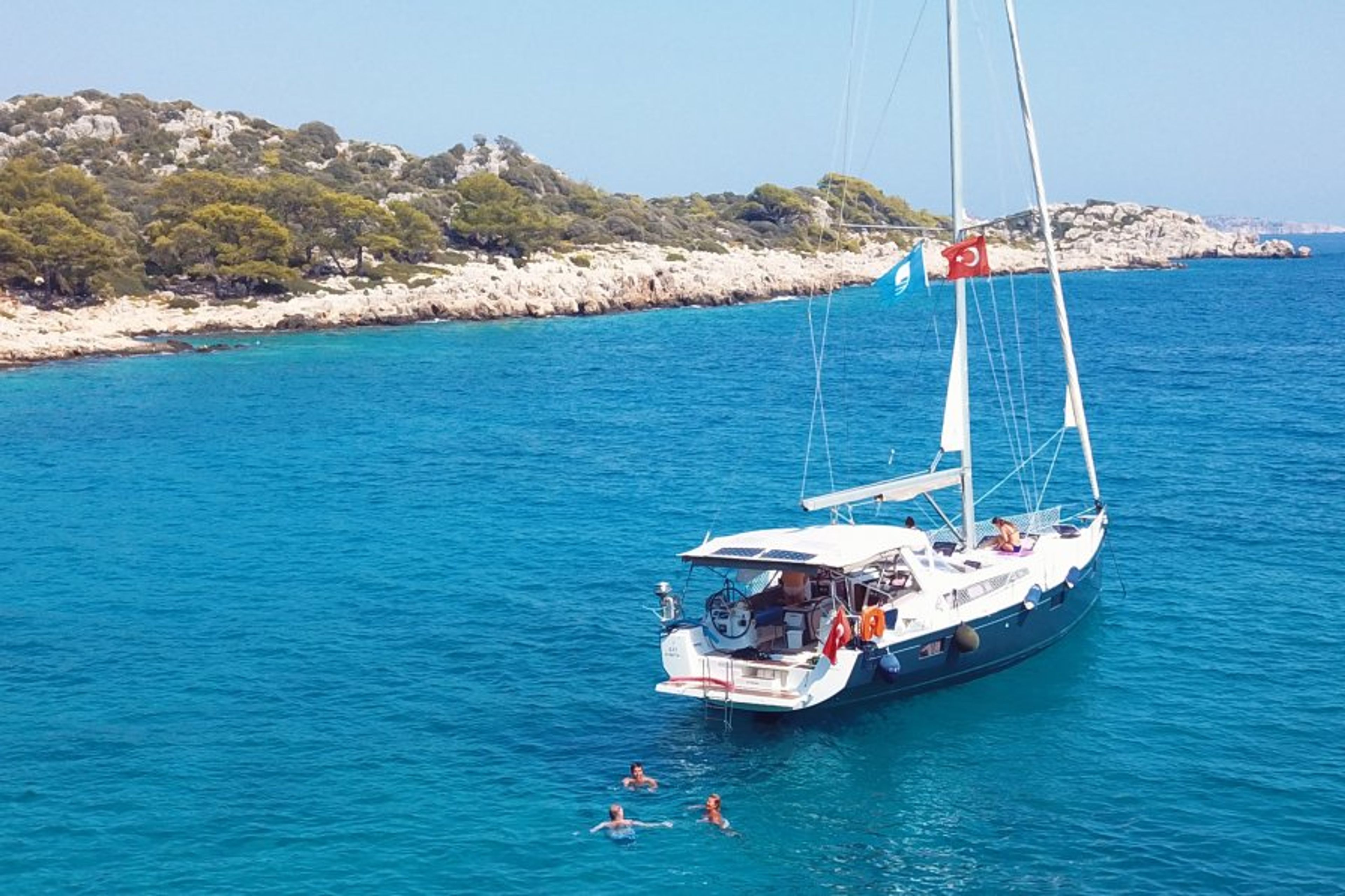 Beneteau Oceanis 48 Available to let in Kas / Antalya / Turkey