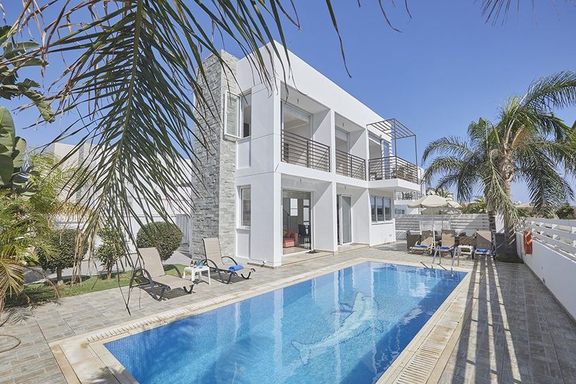 Villa in Kapparis, Cyprus