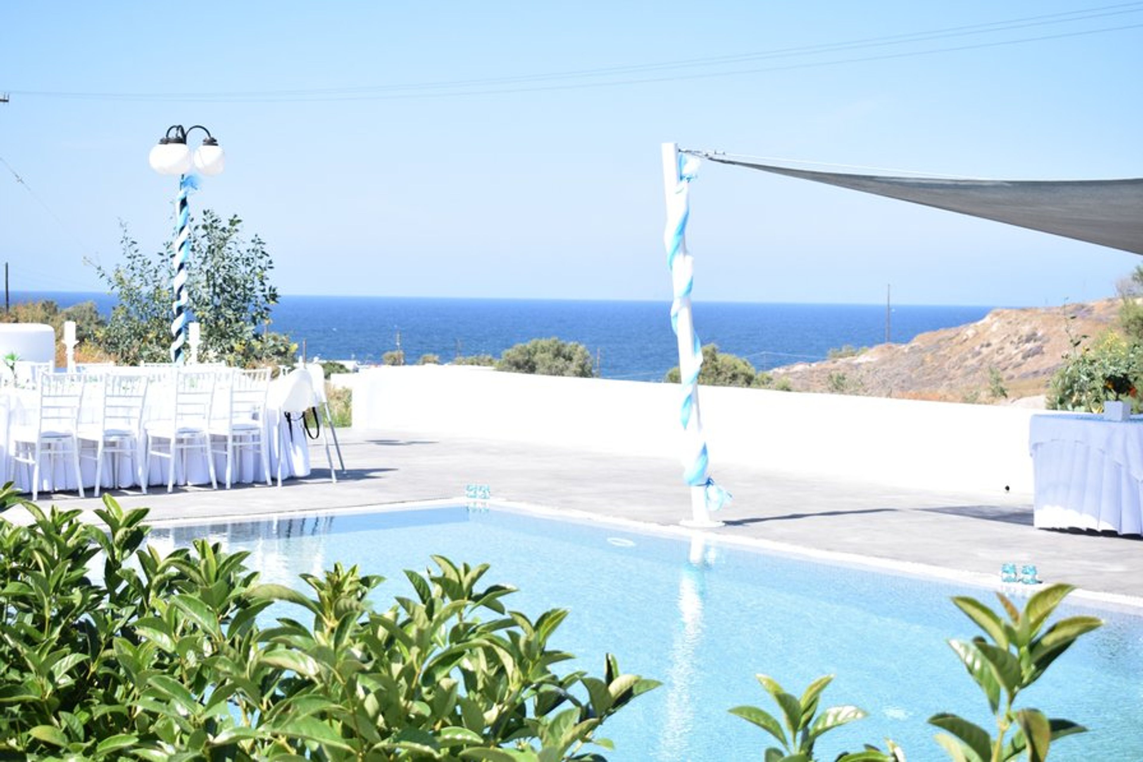 Sea and Sand private sea front villa-Accommodation & wedding events!