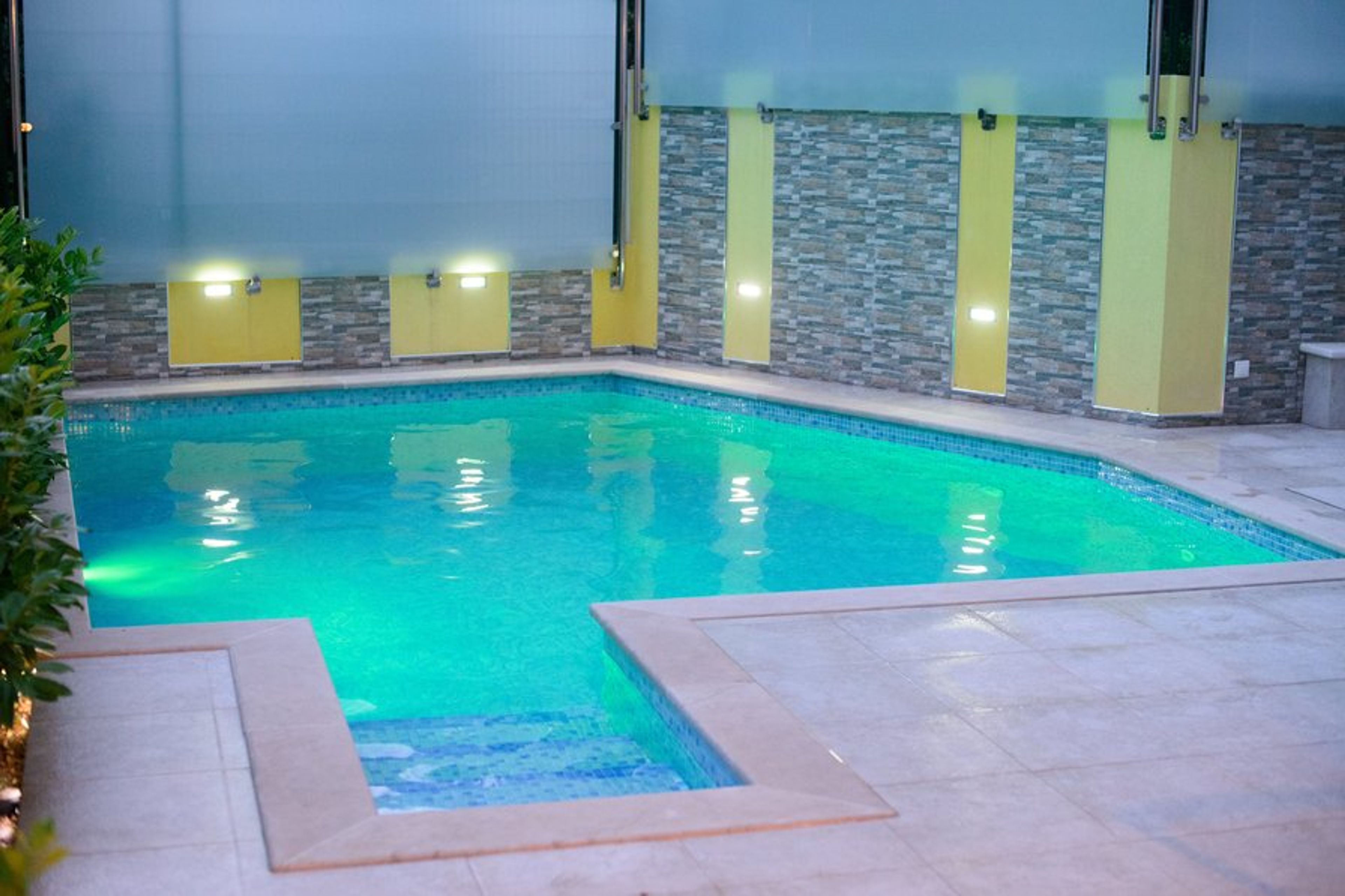 Private pool!