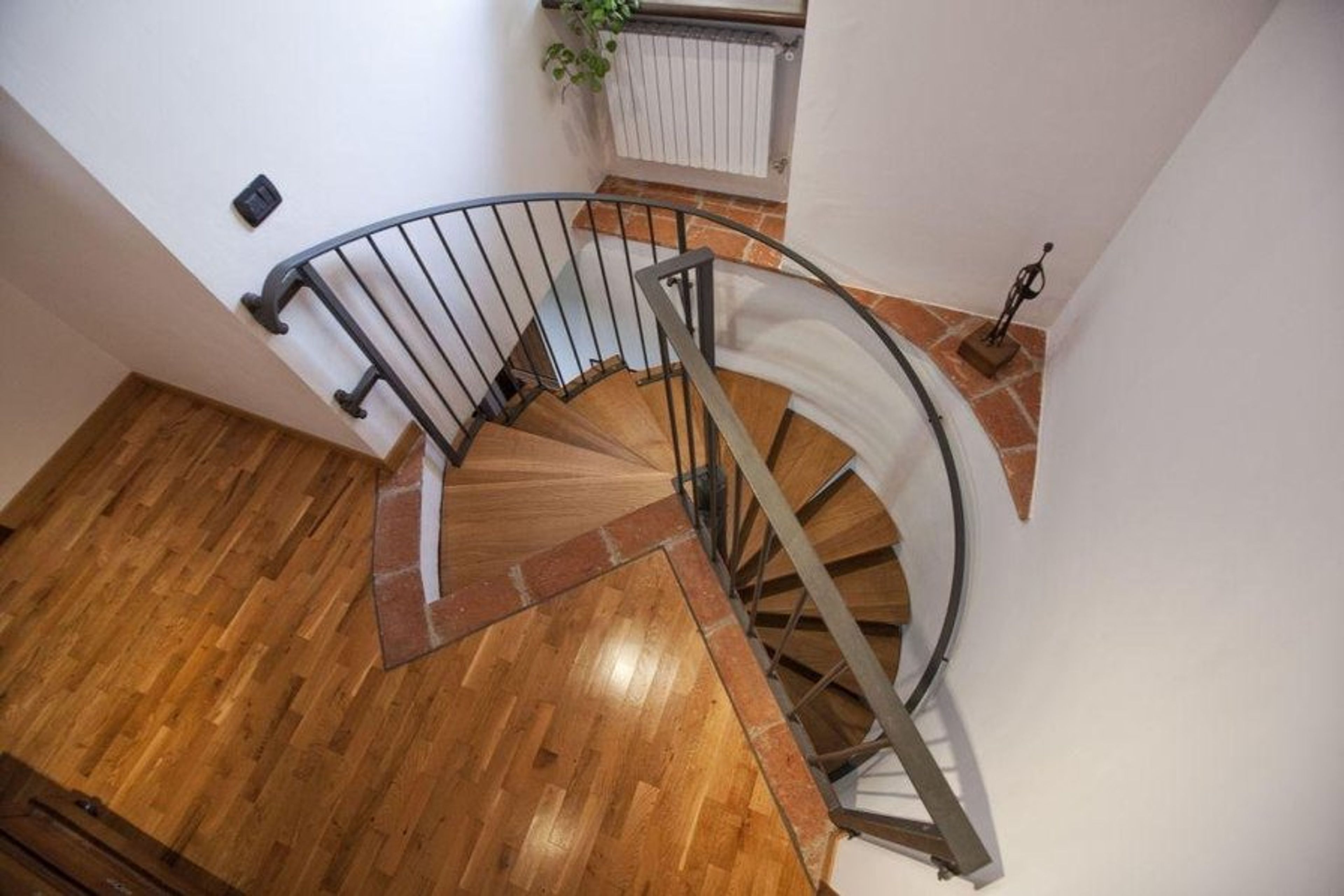 upstairs staircase
