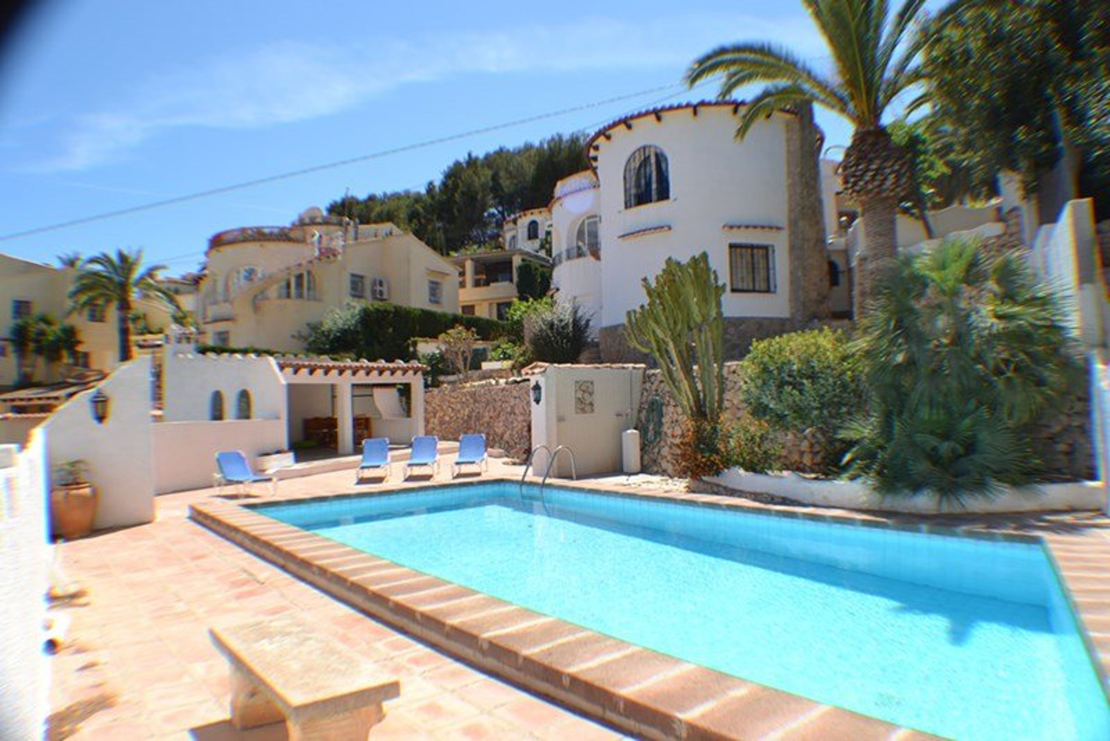 Pool, Terrace & Outside Kitchen