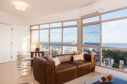 Luxury Surround Sea View Apartment
