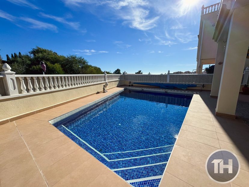 Villa in Los Dolses, Spain