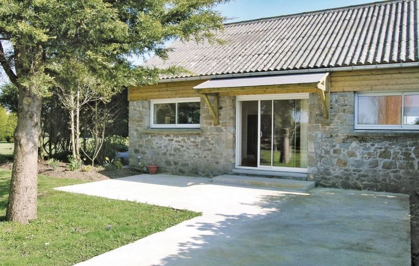 Villa in Carolles, France:           