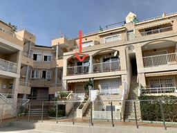 Torrevieja holiday apartment rental with shared pool
