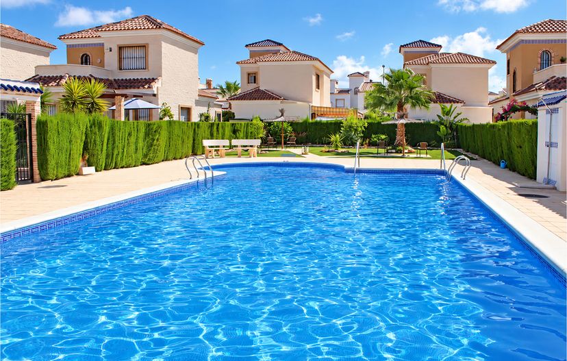 Villa in Spain, El Raso