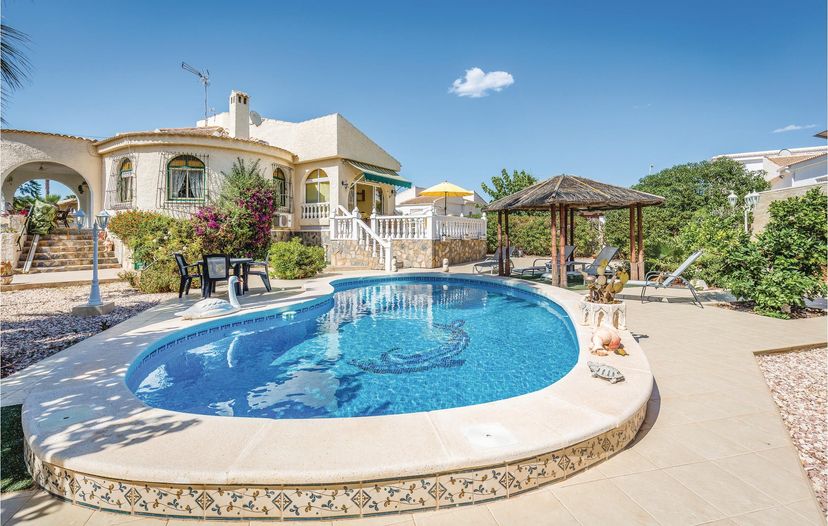 Villa in El Chaparral, Spain
