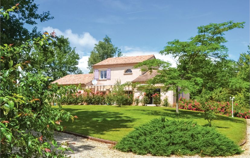 Villa in Payzac, France