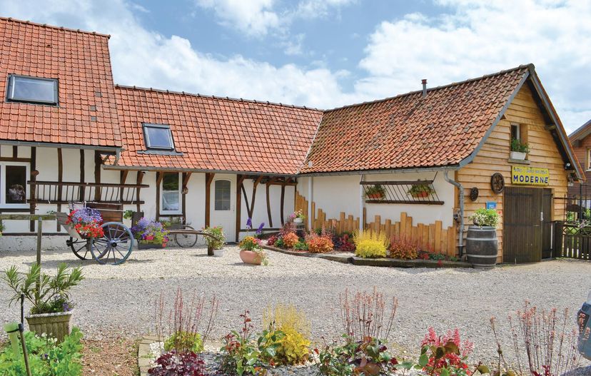 Villa in Bourthes, France